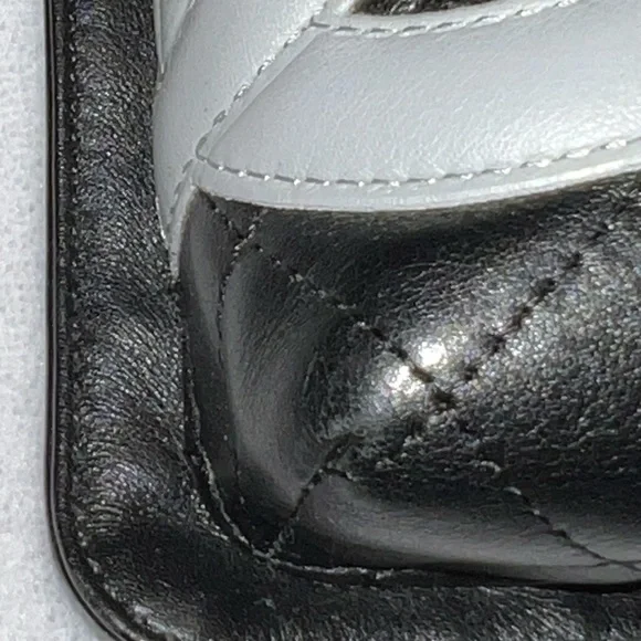 CHANEL CAMBON FANNY PACK - Picture 4 of 14